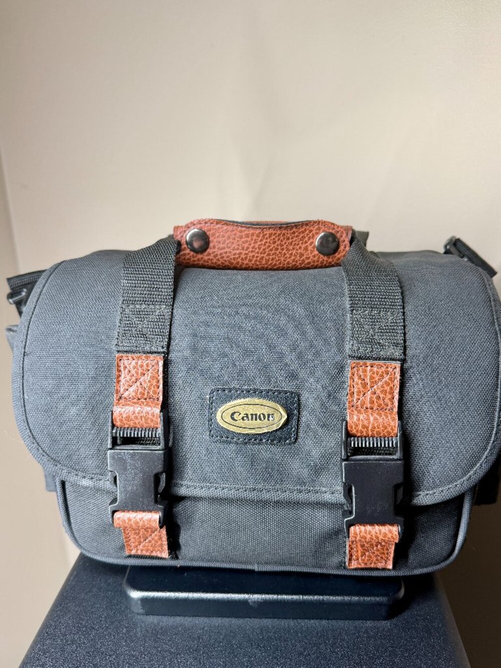 Vintage Cannon Camera Bag SC-A20 -  Canvas with Leather Trim